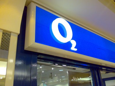 O2 retail